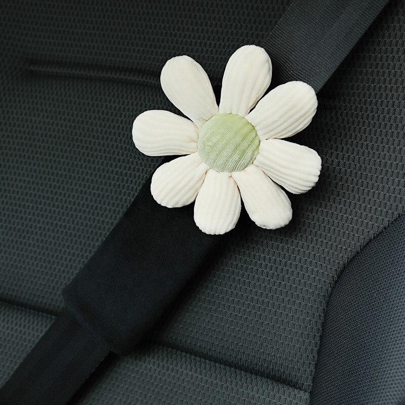 Car plush headrest creative sun flower car neck pillow back pillow lumbar head support cushion women's car interior accessories