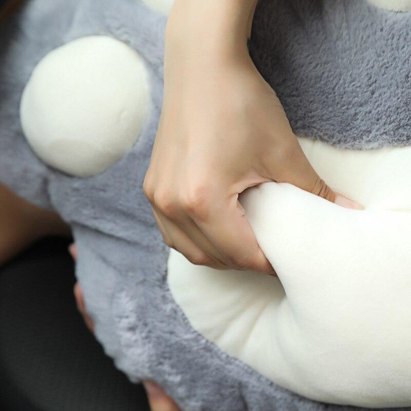 Car plush headrest cute cat claw neck pillow cushion fashionable automobile women's decorative seatbelt protect lumbar covers